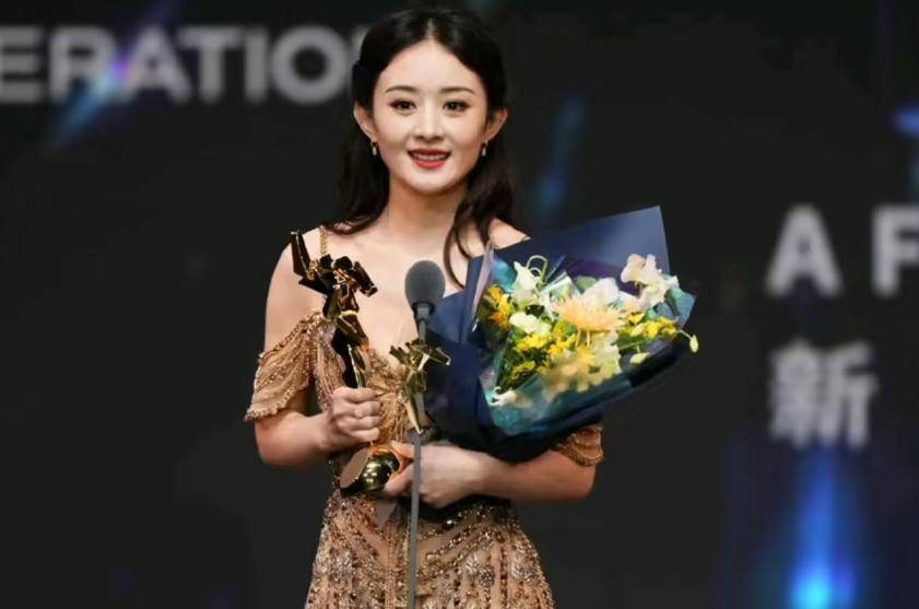 李雪健、赵丽颖分获百花奖最佳男女配角,于适获得最佳新人奖
