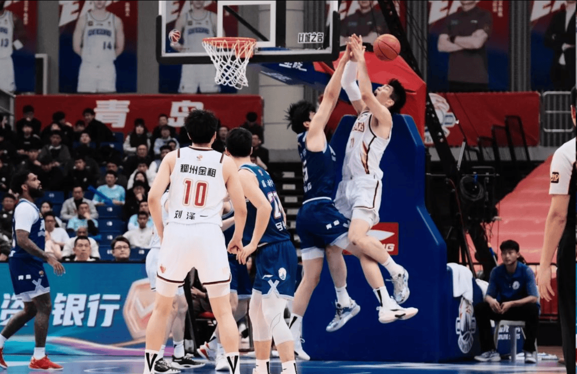进攻11中3、防守成提款机!CBA最佳防守球员在NBA最大软肋是防守?