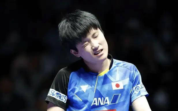 张本智和0比3痛失比赛，遭遇惨败引发热议