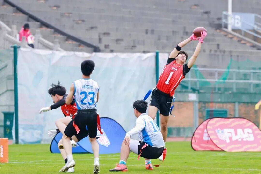 战报 | 北大腰旗橄榄球队获第14届NFL大学碗全国总决赛季军